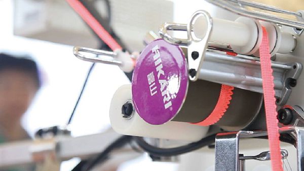 اورليه استيك لطش مع جهاز استيك اوتوماتيك